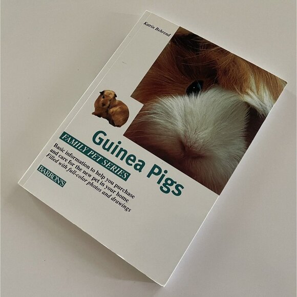 Guinea Pigs Family Pet Series Katrin Behrend Barron's Paperback Care Guide - Picture 1 of 12